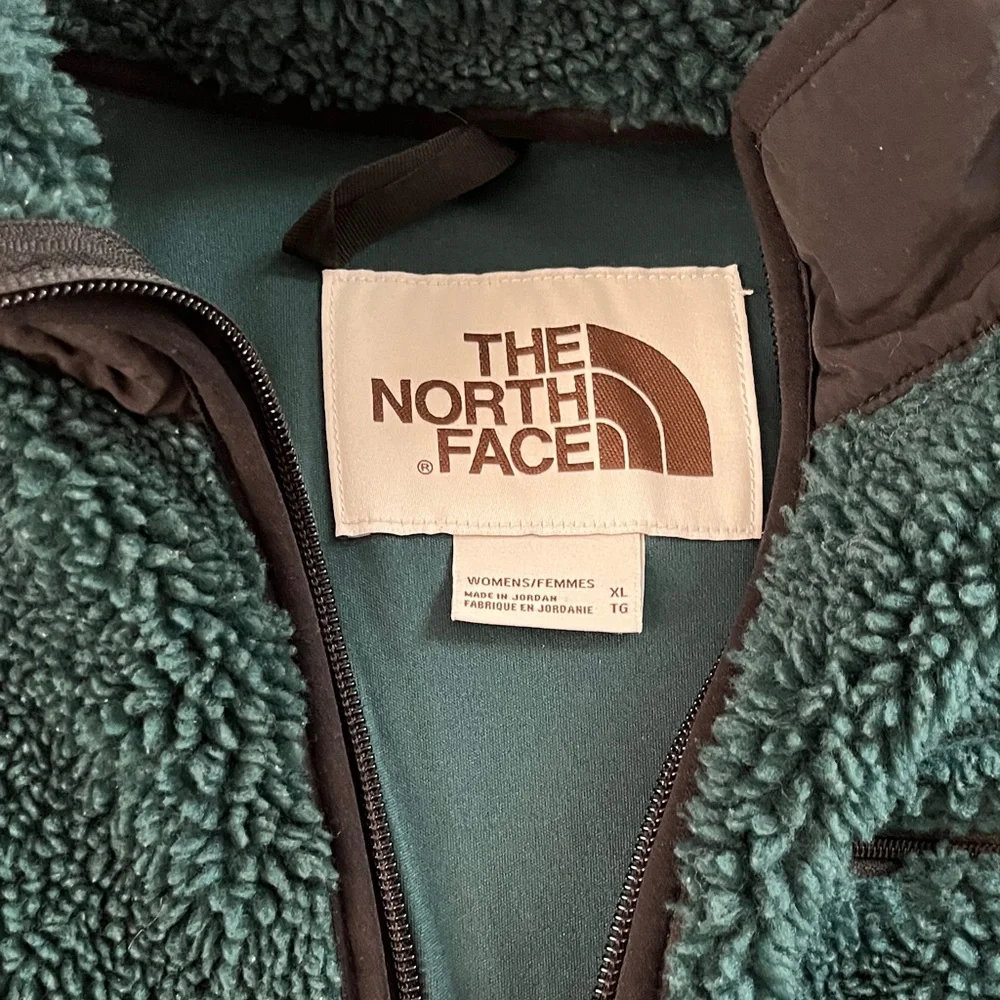 The North Face Deep Teal Sherpa Quarter-Zip Pullover - Picture 2 of 3